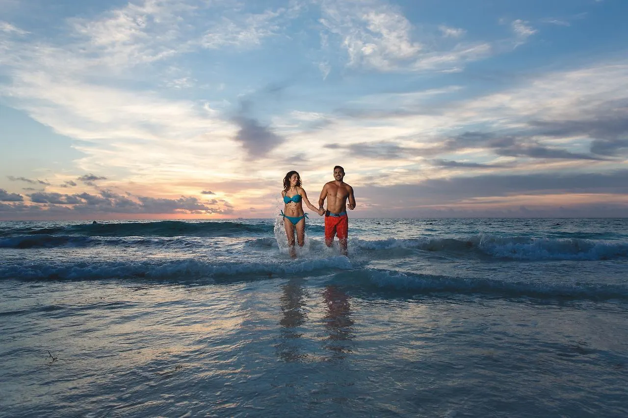 Üdülőközpont Catalonia Playa Maroma Hotel Punta Maroma
